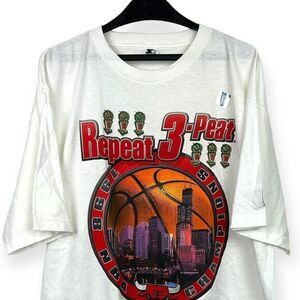 NEW with sticker Vintage Starter Mens XL 1998 NBA Champions Chicago Bulls 3-Peat